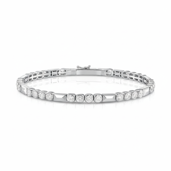 Bezel Diamond Pattern Flex Bangle